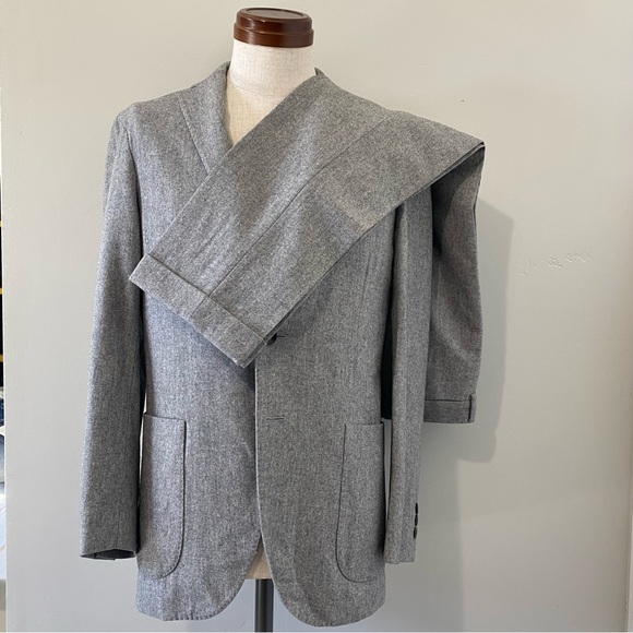 Boglioli men’s light gray flannel suit EU 44 (US ~34S)